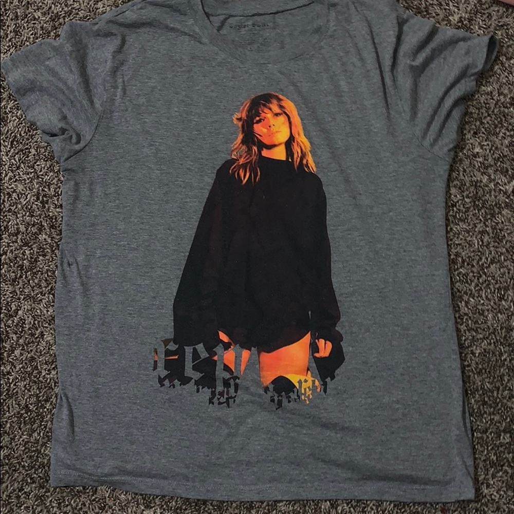 Taylor swift shirt